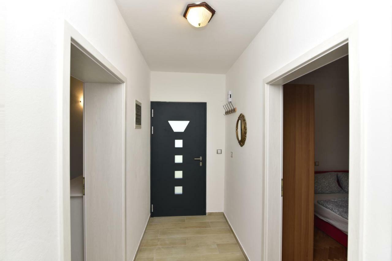 Apartments Matthew & Oscar Porat  Exterior photo